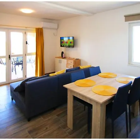 Glavas Apartment Primosten Exterior photo
